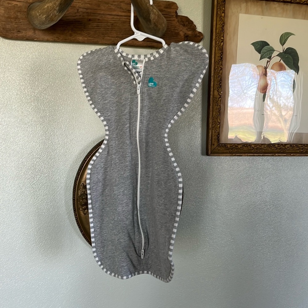 Love to Dream swaddle sleep sack never used